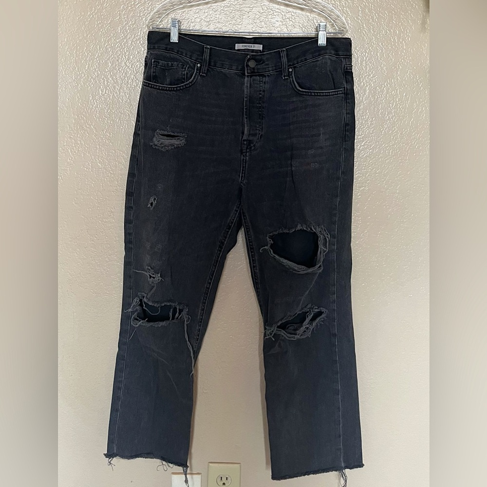 Ripped Boyfriend Jeans